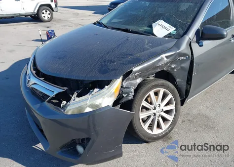 2012 Toyota Camry Hybrid Xle z USA, uszkodzony, nr VIN 4T1BD1FK7CU037020